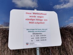 Wertstoffinsel am Hallenbad in Karlsfeld wegen ständiger Vermüllung des Standortes ersatzlos aufgelöst Wertstoffinsel am Hallenbad in Karlsfeld wegen ständiger Vermüllung des Standortes ersatzlos aufgelöst