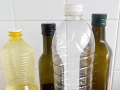 Altes Speiseöl und Speisefett bitte zum Recyclinghof bringen Altes Speiseöl und Speisefett bitte zum Recyclinghof bringen